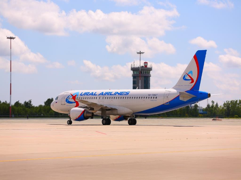 Аэропорт Владивосток и авиакомпания  «Уральские авиалинии» возобновляют прямые рейсы в Пекин.