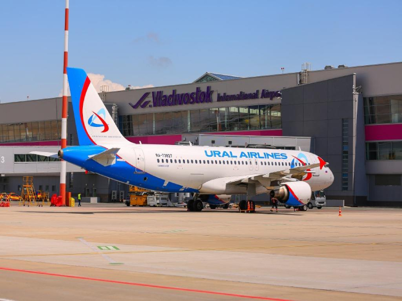 Из аэропорта Владивосток открылись рейсы в Пекин  авиакомпании «Уральские авиалинии».