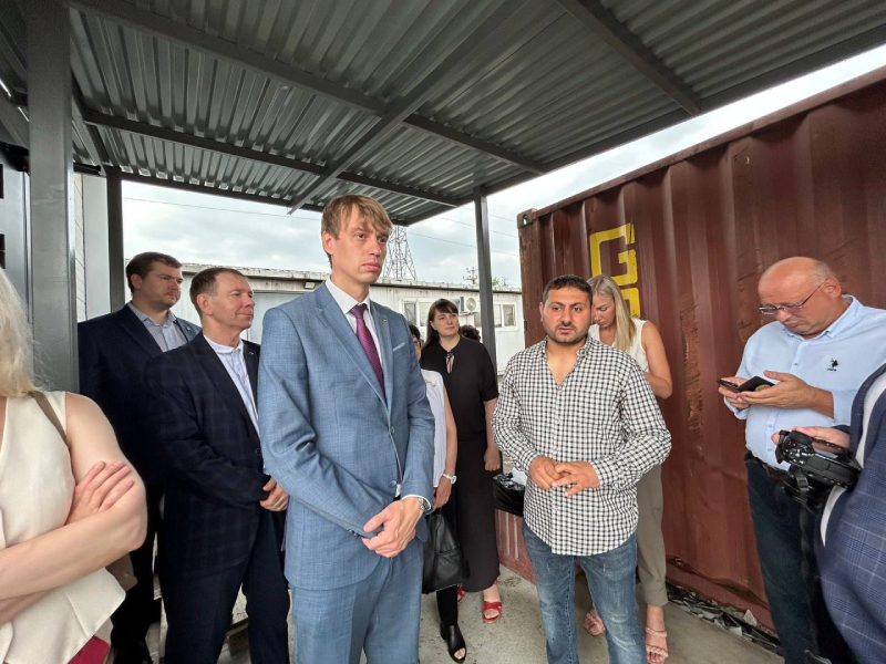Министр экономического развития Приморья Андрей Блохин встретился с артемовскими предпринимателями.
