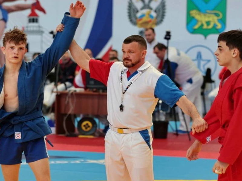 Артемовские самбисты завоевали две медали на Первенстве России и вошли в состав сборной страны.